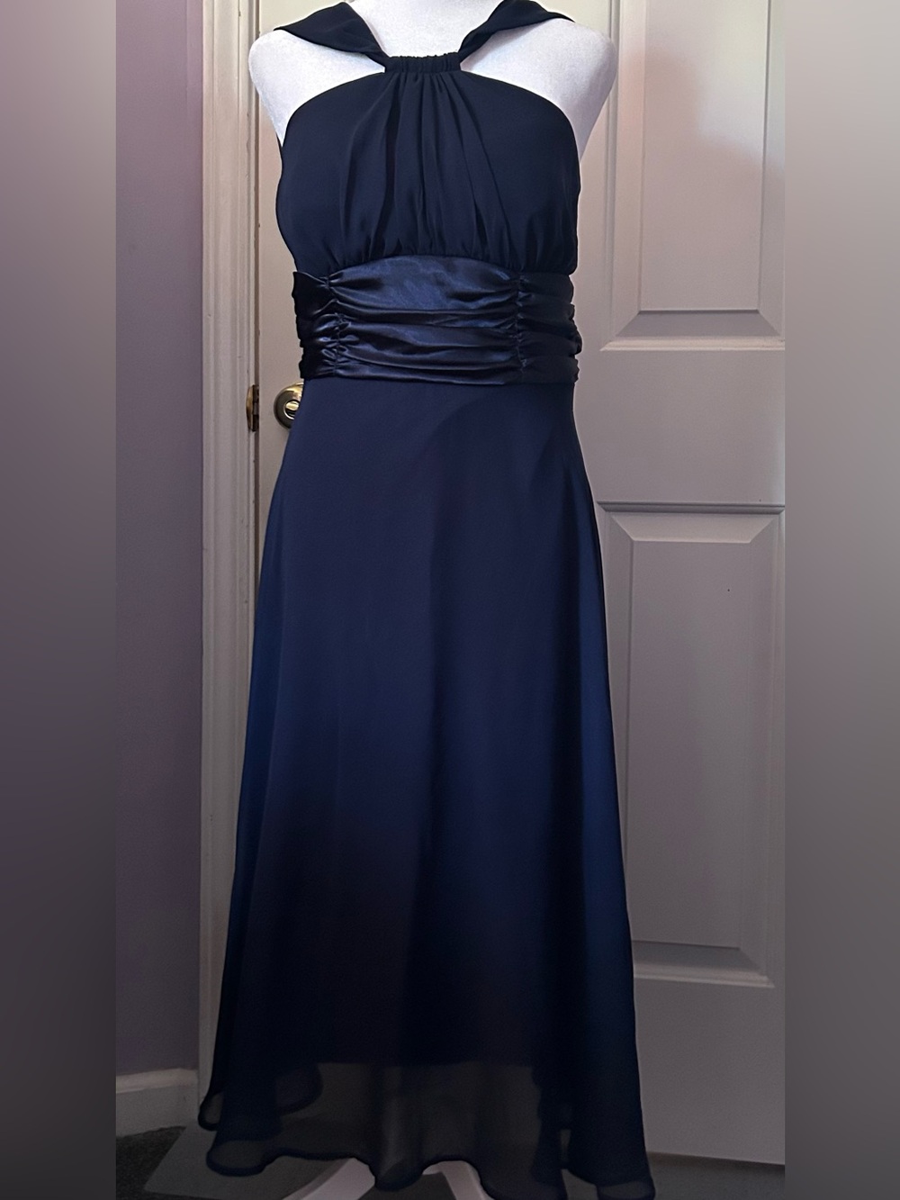 Dressbarn Formal Dress With Halter And Ruching In Navy Blue Size 8
